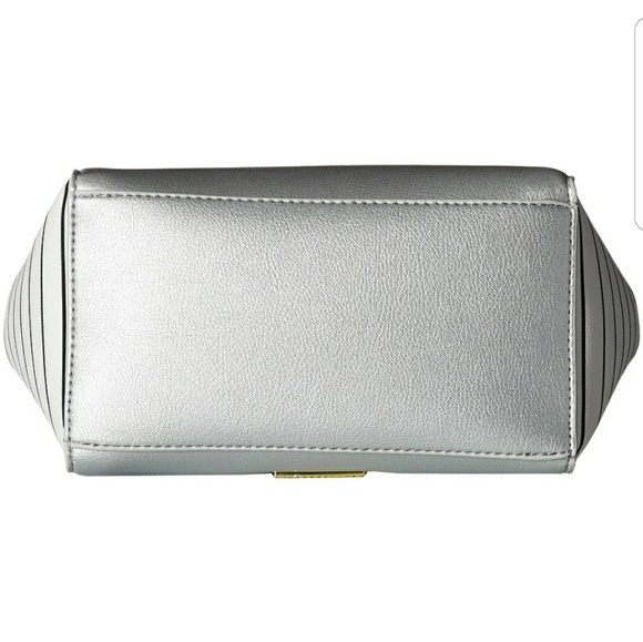 🌹NWT-Betsey Johnson Meow Cat Face Satchel! - Picture 5 of 7